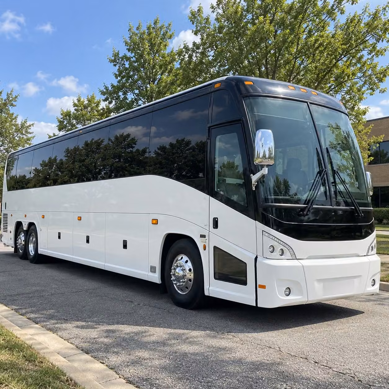 charter buses for large sioux falls prom groups traveling together