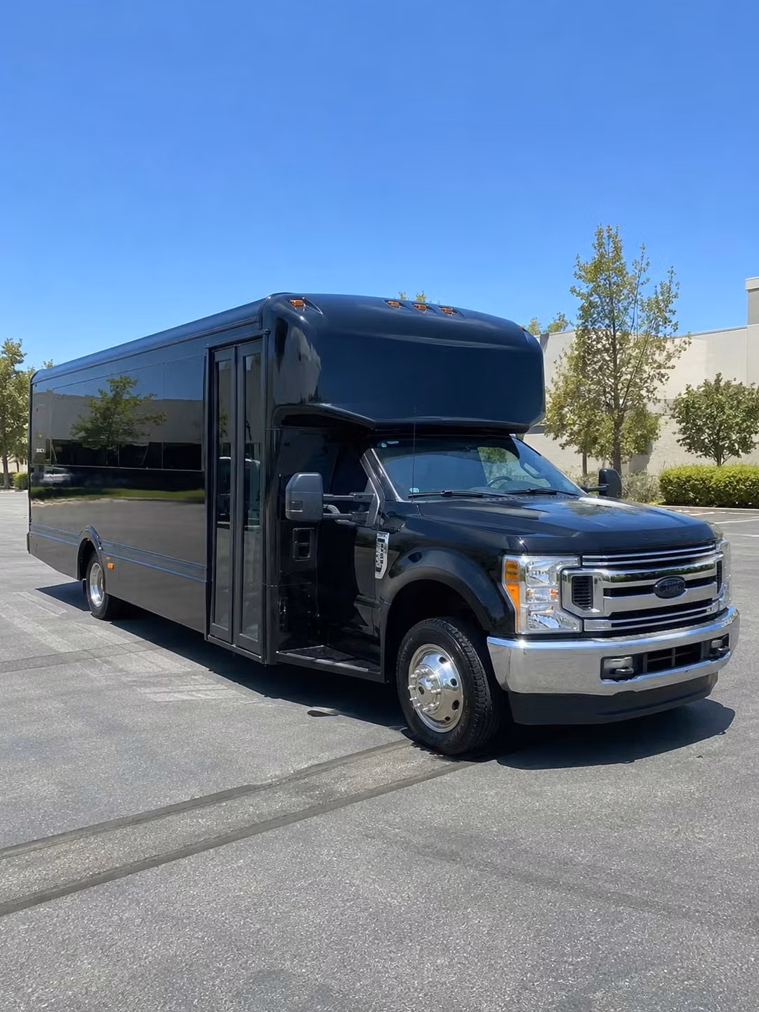 party bus rentals in sioux falls for wedding parties ready to celebrate