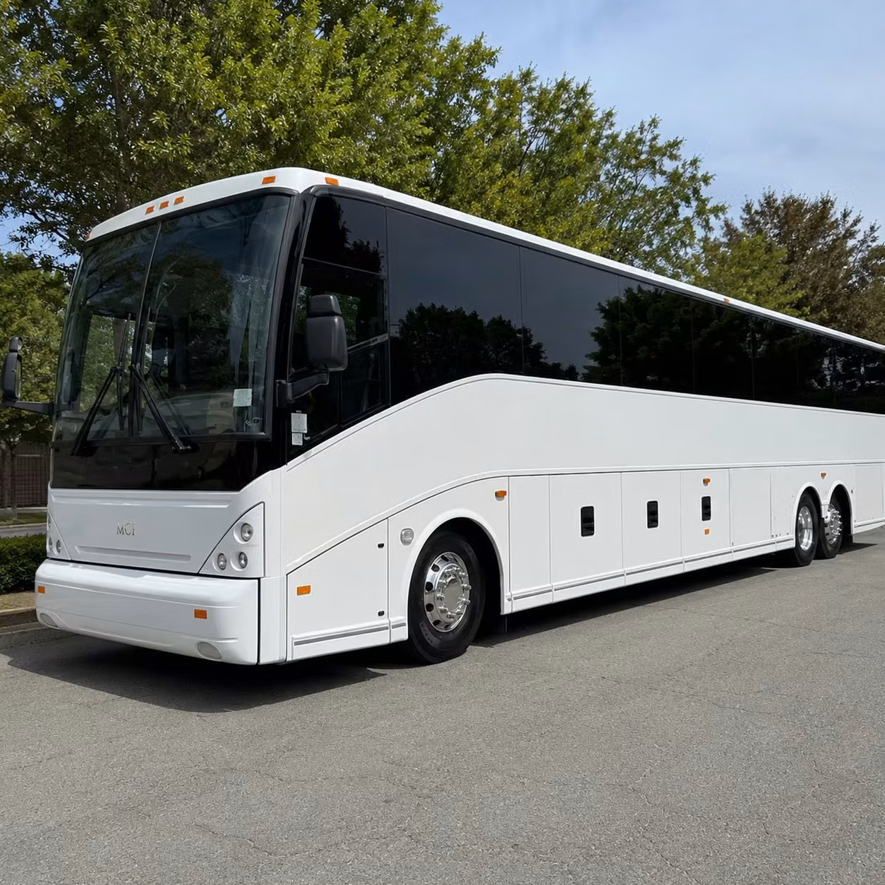 shuttle your group seamlessly between fsd and sioux falls hotels venues and attractions